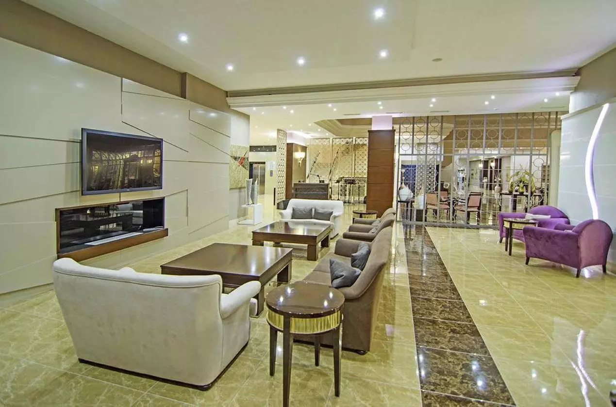 TUSANBEACH_SHABAVIZ (25).jpg